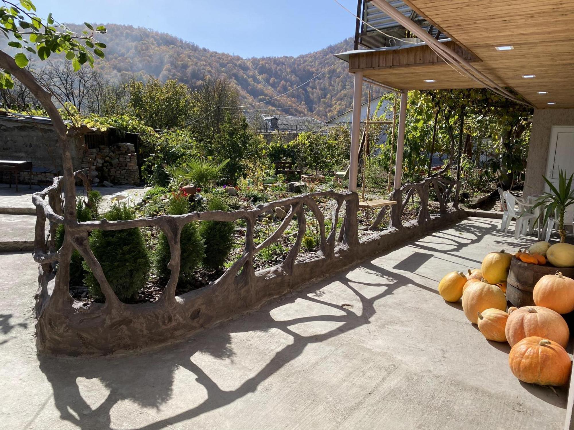 Green Park Guest House Dilijan Exterior photo